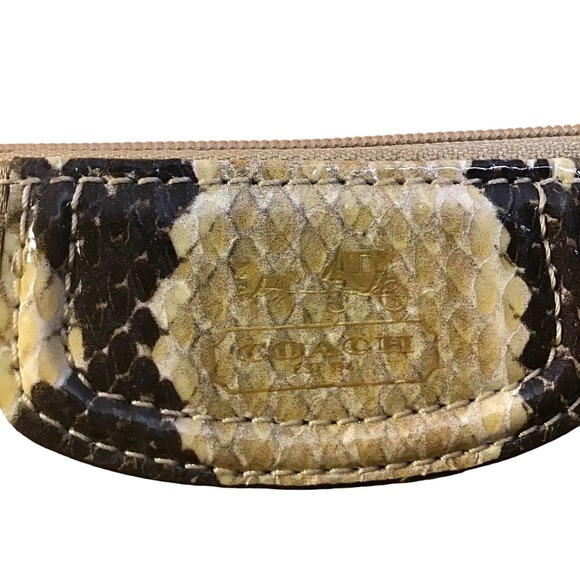 Coach Signature Card Holder - Picture 3 of 3